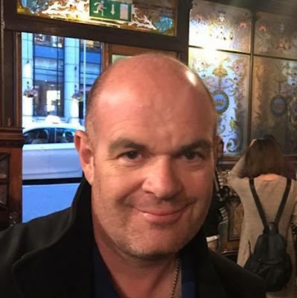 Meet your Posher, Colin - Picture 1 of 1